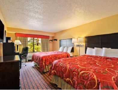 Super 8 By Wyndham Texarkana Ar Motel Room photo